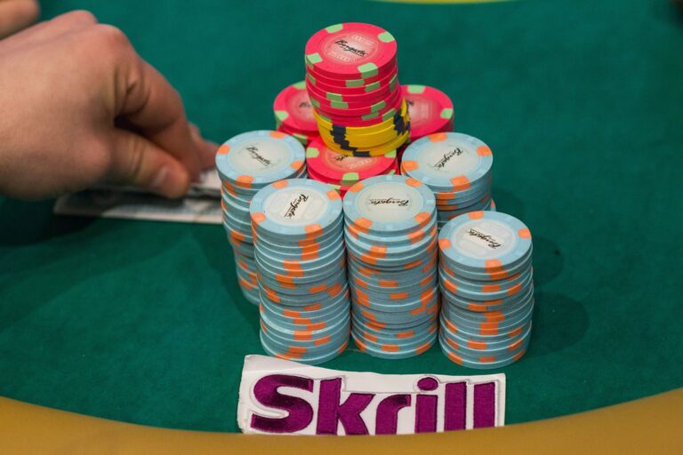 How to Use Skrill in Online Casinos